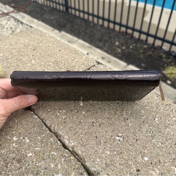 Louis Vuitton Brown Vernis Zippy Wallet - Picture 7 of 12